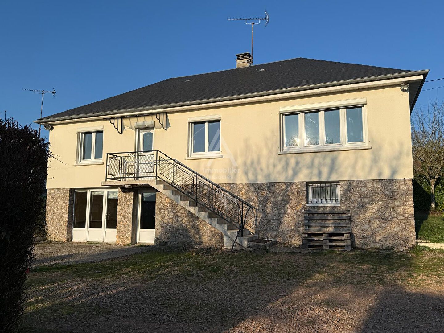 Maison familiale possibilité 5 couchages/ grand garage