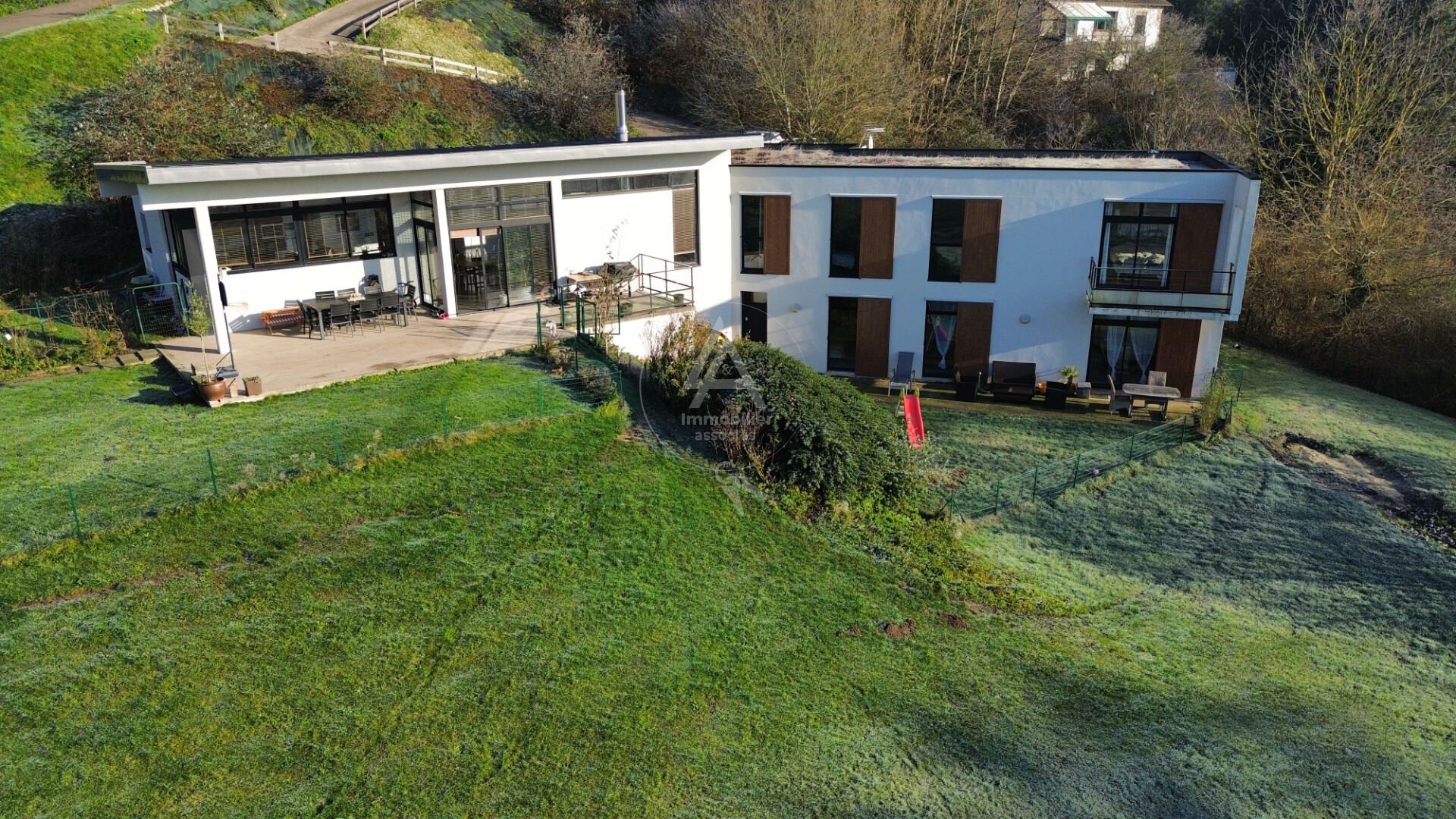 Environnement privilégié / Appartement indépendant en rez de jardin