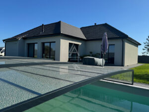 Plain pied avec piscine