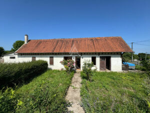 Maison avec travaux et 2 parcelles constructibles