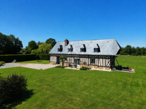 Normande avec 1,5 hectare