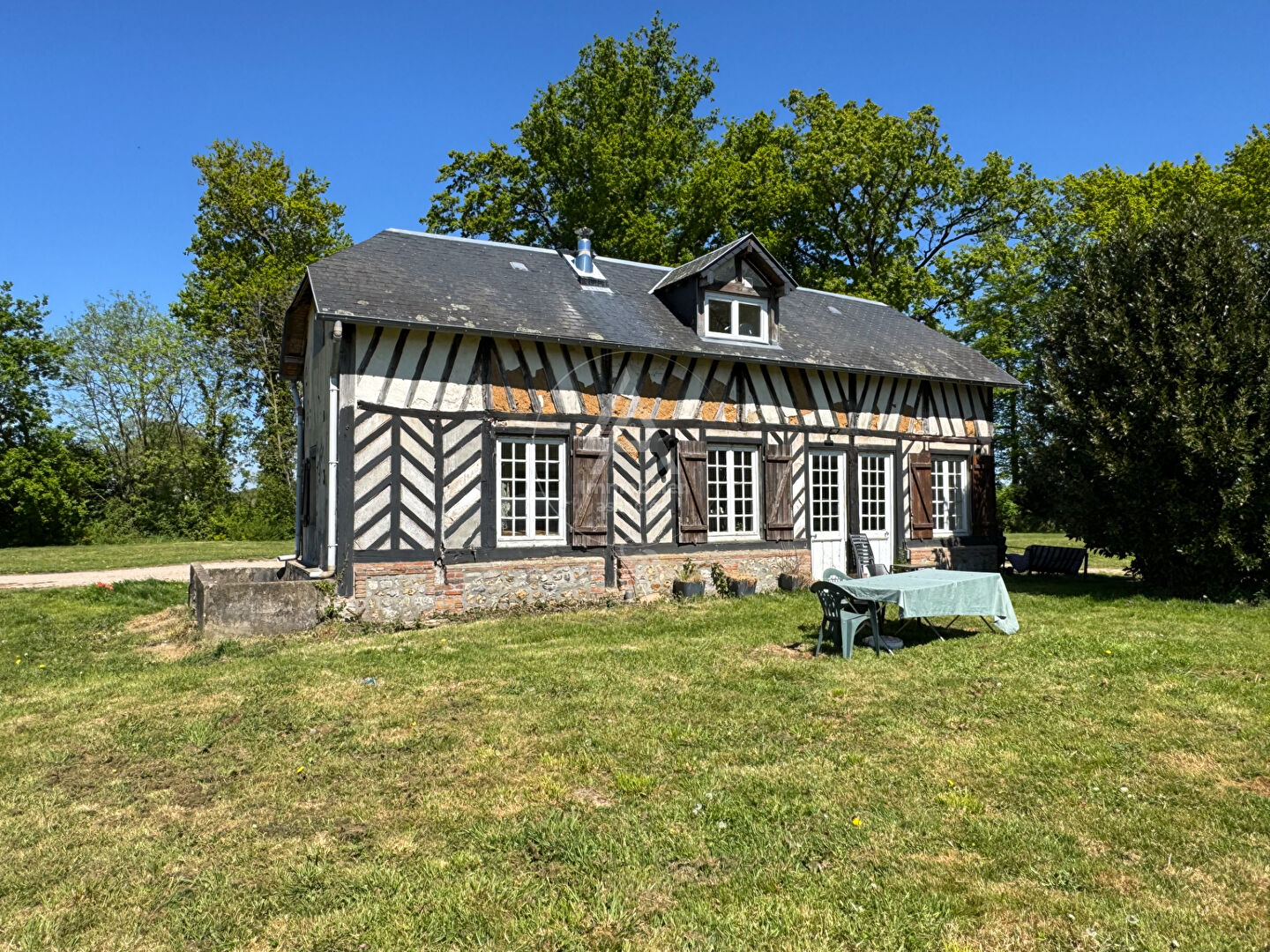 Maison située au calme sans voisin proche