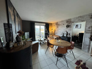 T2 bis lumineux avec Balcon en centre ville