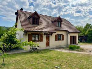 Maison familiale – Grand terrain et espace pour animaux