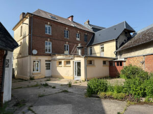 Immeuble avec travaux