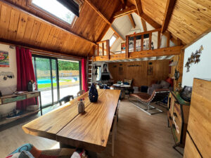 Ensemble de 2 maisons/ Piscine/Local Jacuzzi