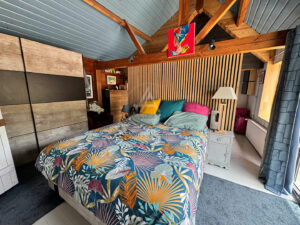 Ensemble de 2 maisons/ Piscine/Local Jacuzzi